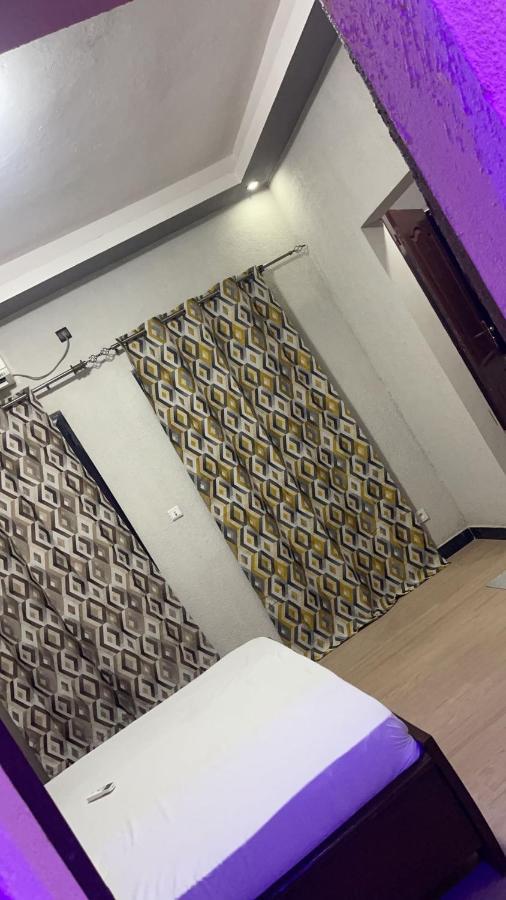 Hotel Residence Aicha Tambacounda Extérieur photo